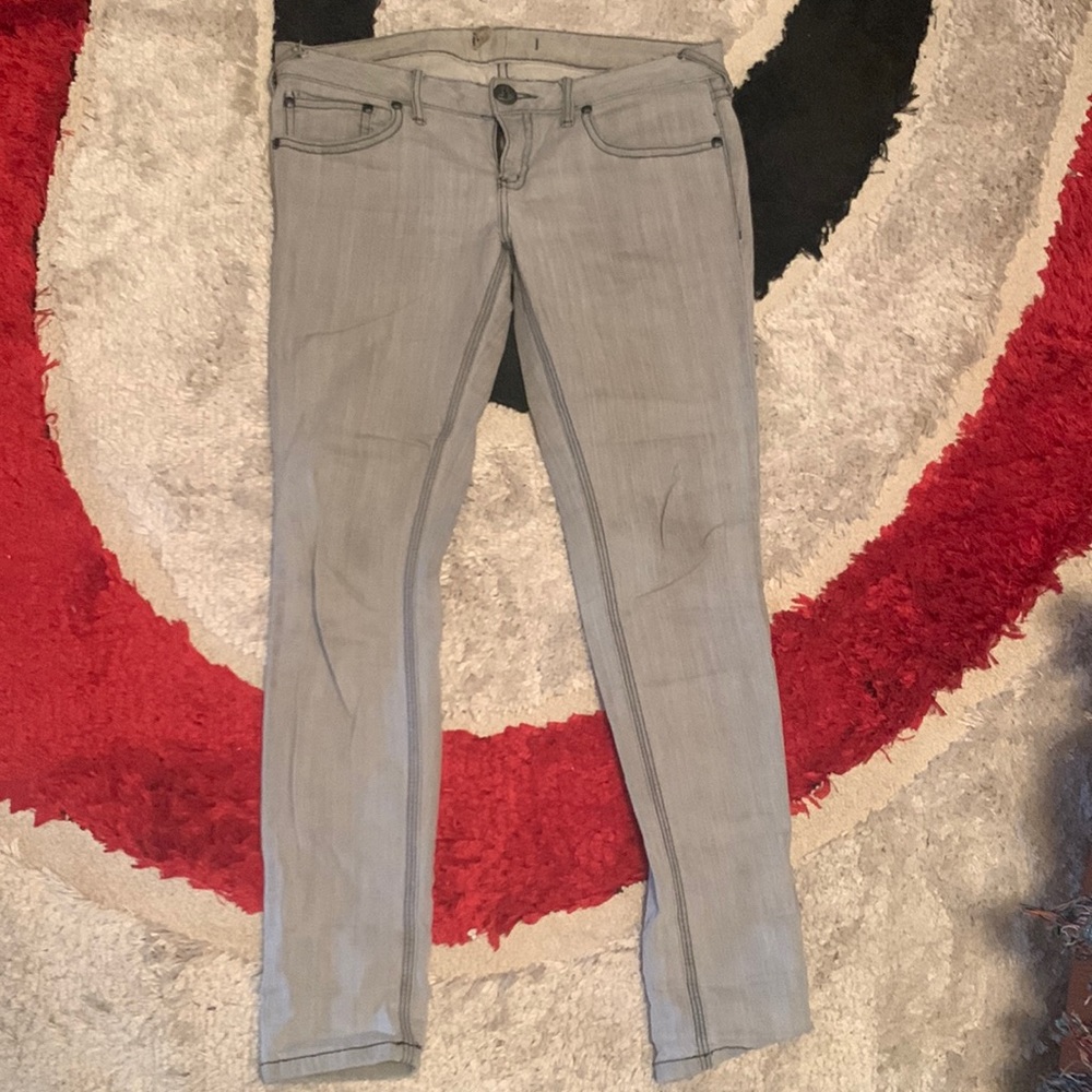 Free People Low Rise Denim Jeans. Size 30, Light Gray with Black Stitching.